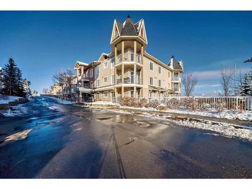 9119-70 Panamount Drive Nw, Calgary, AB - Outdoor With Facade