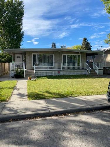 915 23 Avenue Nw, Calgary, AB - Outdoor With Deck Patio Veranda