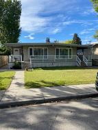 915 23 Avenue NW Calgary, AB T2M 1T5