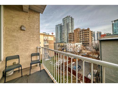 412-1410 2 Street Sw, Calgary, AB - Outdoor