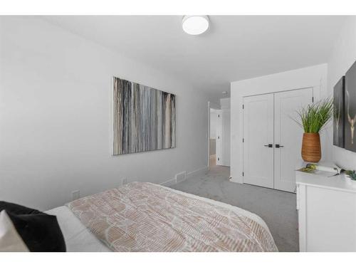 4506 72 Street Nw, Calgary, AB - Indoor Photo Showing Bedroom