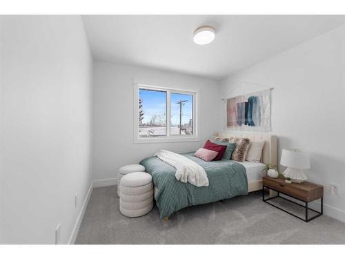 4506 72 Street Nw, Calgary, AB - Indoor Photo Showing Bedroom