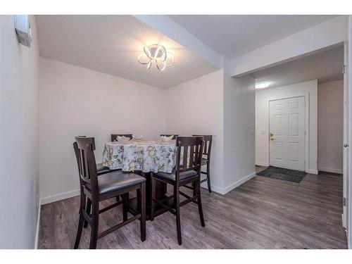 86-3029 Rundleson Road Ne, Calgary, AB - Indoor Photo Showing Dining Room