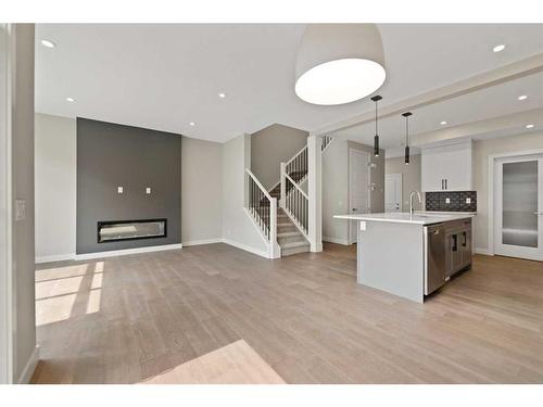 137 Waterford Heath, Chestermere, AB - Indoor Photo Showing Kitchen