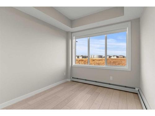 2212-395 Skyview Parkway Ne, Calgary, AB - Indoor Photo Showing Other Room