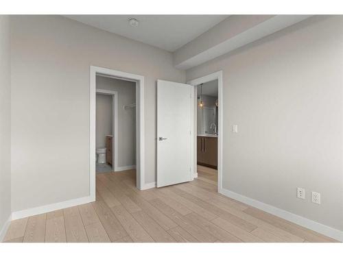 2212-395 Skyview Parkway Ne, Calgary, AB - Indoor Photo Showing Other Room