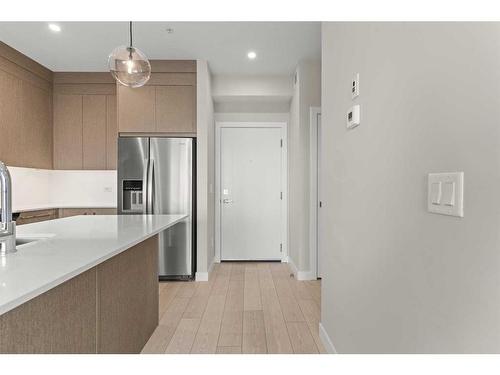 2212-395 Skyview Parkway Ne, Calgary, AB - Indoor Photo Showing Kitchen With Stainless Steel Kitchen With Upgraded Kitchen