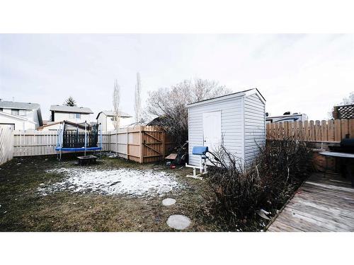 95 Castlegreen Close Ne, Calgary, AB - Outdoor