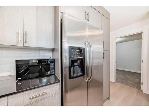 3303-240 Skyview Ranch Road Ne, Calgary, AB - Indoor Photo Showing Kitchen