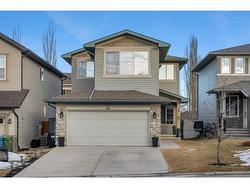 201 Everoak Close SW Calgary, AB T2Y 0C4