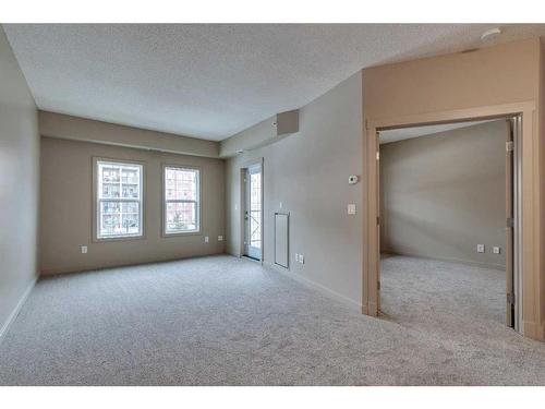 2204-11811 Lake Fraser Drive Se, Calgary, AB - Indoor Photo Showing Other Room