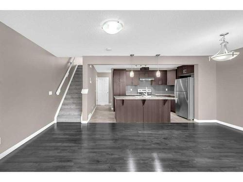 148 Cityscape Row Ne, Calgary, AB - Indoor Photo Showing Kitchen