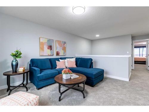 108 Ranchers View, Okotoks, AB - Indoor Photo Showing Living Room