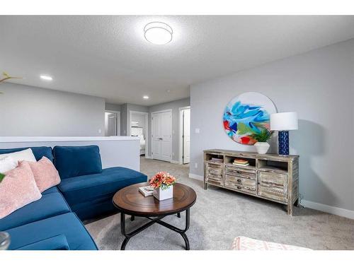 108 Ranchers View, Okotoks, AB - Indoor Photo Showing Living Room