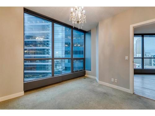 910-225 11 Avenue Se, Calgary, AB - Indoor Photo Showing Other Room