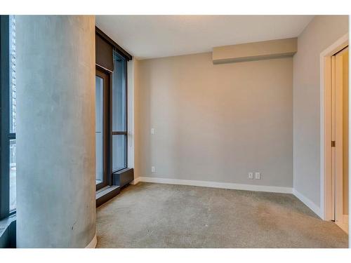 910-225 11 Avenue Se, Calgary, AB - Indoor Photo Showing Other Room