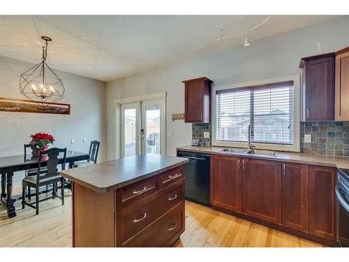 86 Cougartown Circle Sw, Calgary, AB - Indoor Photo Showing Other Room