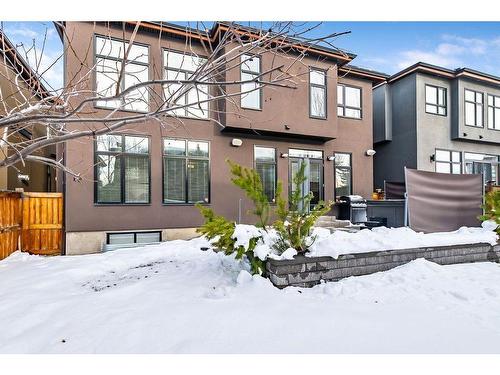 86 West Point Mews Sw, Calgary, AB - Outdoor