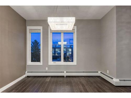 408-119 19 Street Nw, Calgary, AB - Indoor Photo Showing Other Room