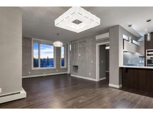 408-119 19 Street Nw, Calgary, AB - Indoor Photo Showing Kitchen