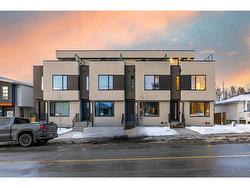 2-2220 26 Avenue SW Calgary, AB T2T 1E8