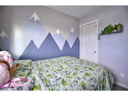 656 Walden Drive Se, Calgary, AB - Indoor Photo Showing Bedroom