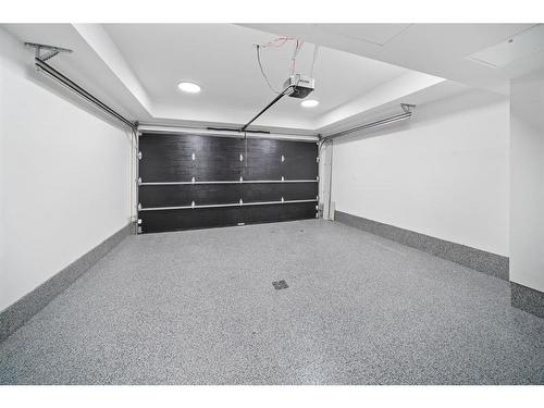 2303 13 Street Nw, Calgary, AB - Indoor Photo Showing Garage