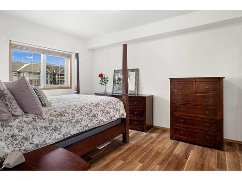 233-223 Tuscany Springs Boulevard Nw, Calgary, AB - Indoor Photo Showing Bedroom