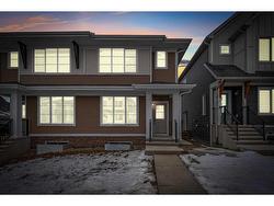 43 Sage Hill Lane NW Calgary, AB T3R 2B3