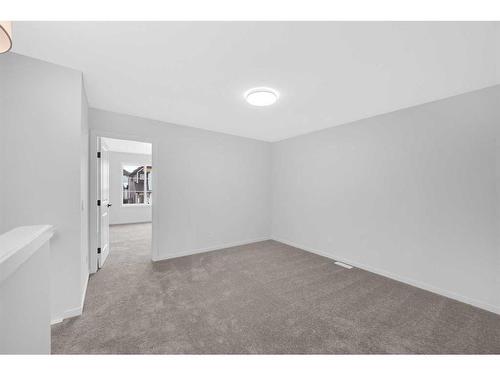 43 Sage Hill Lane Nw, Calgary, AB - Indoor Photo Showing Other Room