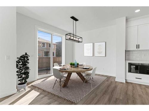 15 Sandpiper Bend, Chestermere, AB - Indoor Photo Showing Dining Room