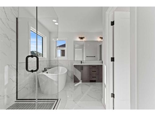 15 Sandpiper Bend, Chestermere, AB - Indoor Photo Showing Bathroom