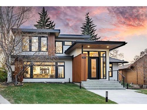 103 Lissington Drive Sw, Calgary, AB - Outdoor