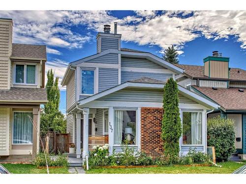 137 Woodfield Close Sw, Calgary, AB - Outdoor With Facade