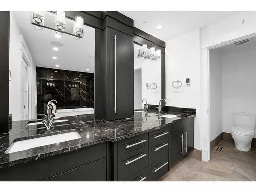 2012 3 Avenue Nw, Calgary, AB - Indoor Photo Showing Bathroom