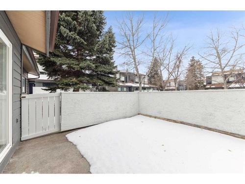 501-2520 Palliser Drive Sw, Calgary, AB - Outdoor