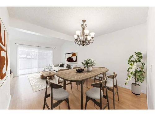 501-2520 Palliser Drive Sw, Calgary, AB - Indoor Photo Showing Dining Room