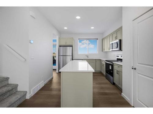 180 Belmont Way, Calgary, AB - Indoor Photo Showing Kitchen