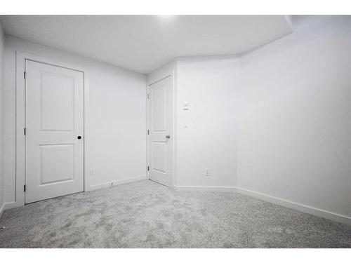 180 Belmont Way, Calgary, AB - Indoor Photo Showing Other Room