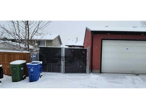 123 Castleridge Road Ne, Calgary, AB 