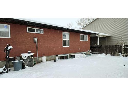 123 Castleridge Road Ne, Calgary, AB 