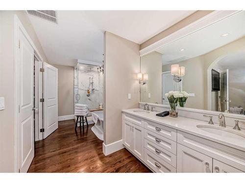 12 Edenstone Way Nw, Calgary, AB - Indoor Photo Showing Bathroom