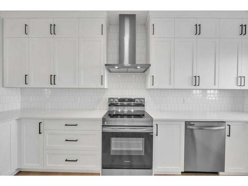 34 Lewiston Way, Calgary, AB - Indoor Photo Showing Kitchen