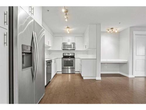 1103-302 Skyview Ranch Drive Ne, Calgary, AB - Indoor Photo Showing Kitchen With Stainless Steel Kitchen