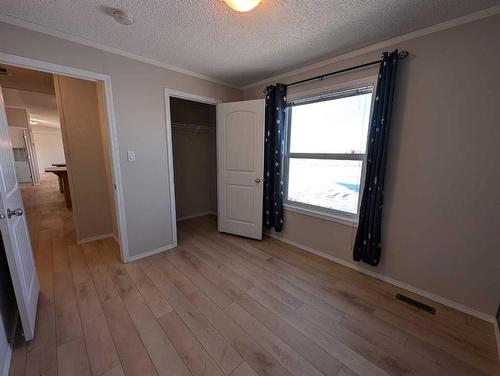 33525 Range Road 41, Rural Mountain View County, AB - Indoor