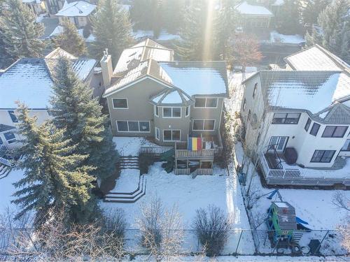 912 Shawnee Drive Sw, Calgary, AB - Outdoor