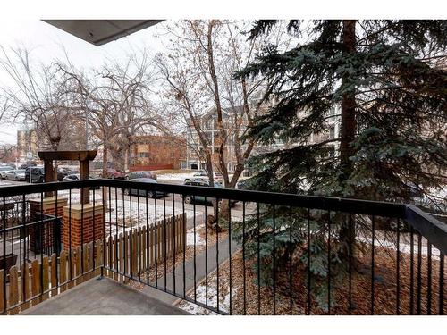 201-313 20 Avenue Sw, Calgary, AB - Outdoor With Balcony