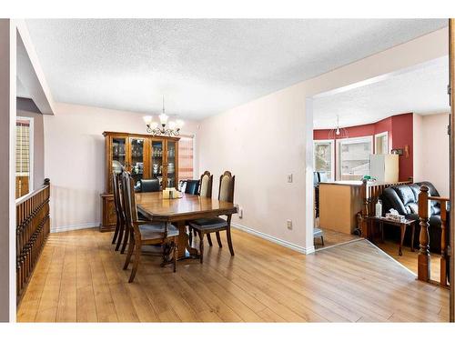 6556 Martingrove Drive Ne, Calgary, AB - Indoor Photo Showing Dining Room