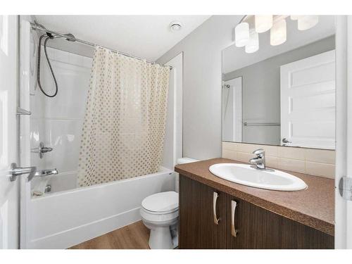 1415 Auburn Bay Circle Se, Calgary, AB - Indoor Photo Showing Bathroom