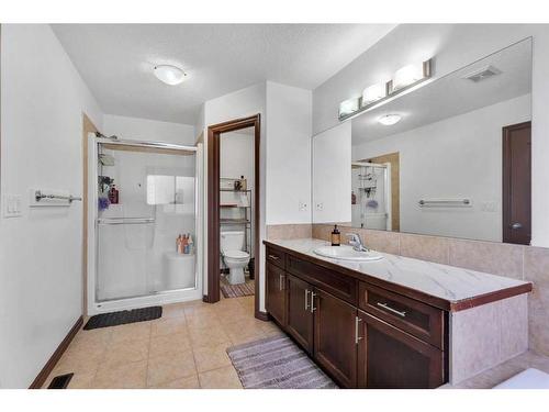 22 Taralake Cape Ne, Calgary, AB - Indoor Photo Showing Bathroom